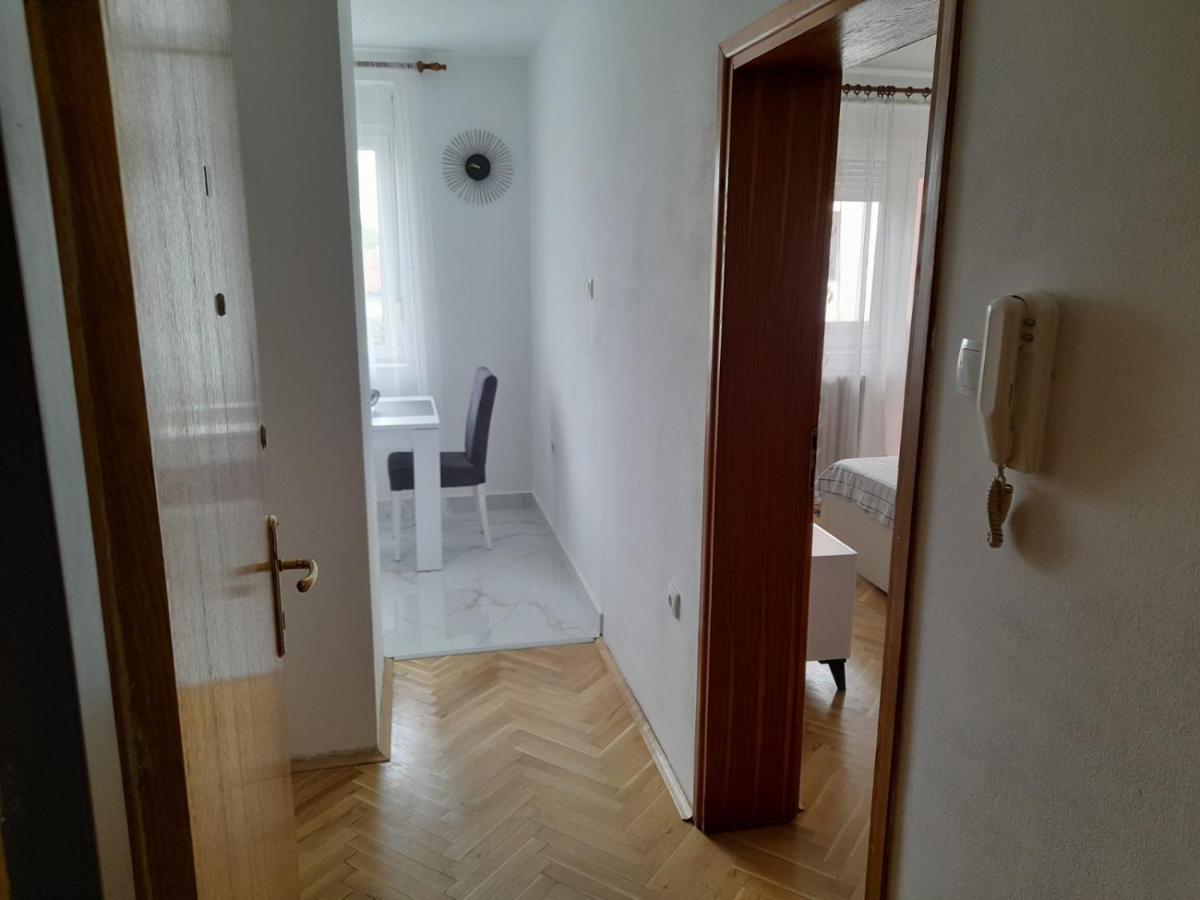 Nikola Ns2 Novi Sad Exterior foto